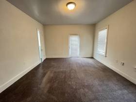 2360 Forest Ave #3 - for rent 38112