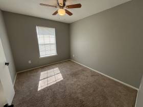 2452 Chattering Ln - for rent 38127