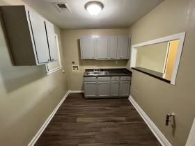 3207 Gilmore Rd - for rent 38108
