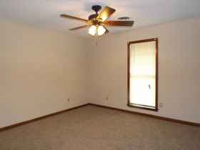 3242 Southern Ave - for rent 38111