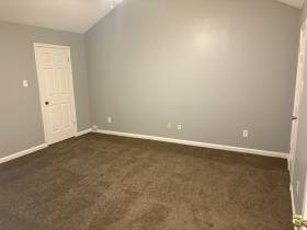 3913 Oak Branch Cir E - for rent 38135