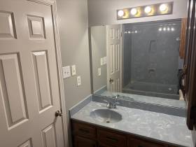 3913 Oak Branch Cir E - for rent 38135