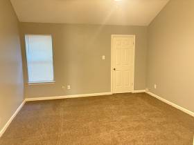 3913 Oak Branch Cir E - for rent 38135