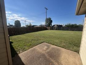 3931 Long Creek Rd - for rent 38125