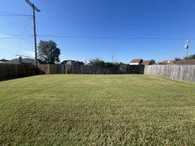 3931 Long Creek Rd - for rent 38125