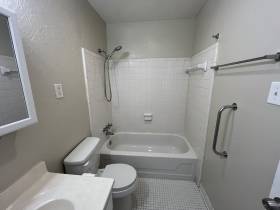 3957 Grahamdale Circle Unit B - for rent 38122