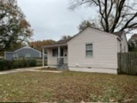 4145 Print Ave - for rent 38108