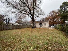 4145 Print Ave - for rent 38108