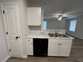 4378 Suncrest Dr - for rent 38127