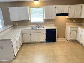 4444 Longtree Cove - for rent 38128