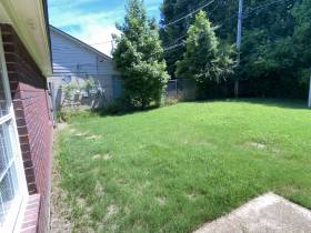 4444 Longtree Cove - for rent 38128