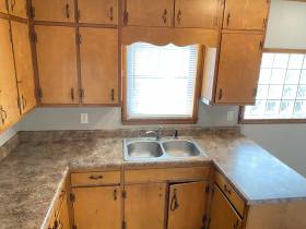 605 Houston St. - for rent 38111