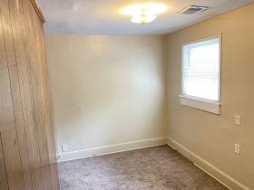 605 Houston St. - for rent 38111