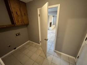 6124 Chinaberry Dr - for rent 38115