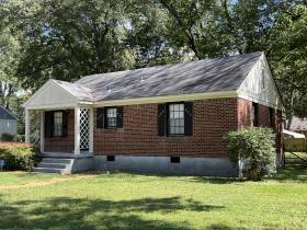 792 Saint Nick Dr - for rent 38117