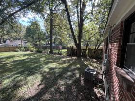 792 Saint Nick Dr - for rent 38117