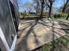 819 Rosebanks Rd - for rent 38116