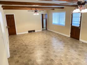 939 Dillworth St - for rent 38122