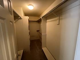 958 Harbor View Dr - for rent 38103