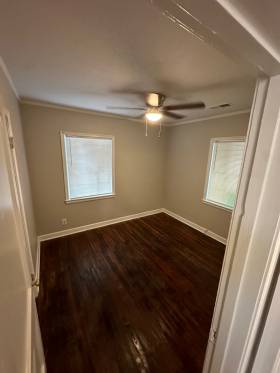 1041 Railton Rd.	