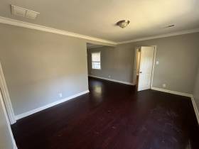 1041 Railton Rd. - for rent 38111