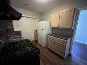 1041 Railton Rd. - for rent 38111