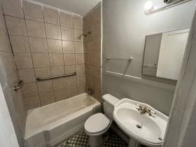 1041 Railton Rd. - for rent 38111