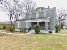 1111 North Parkway - for rent 38105