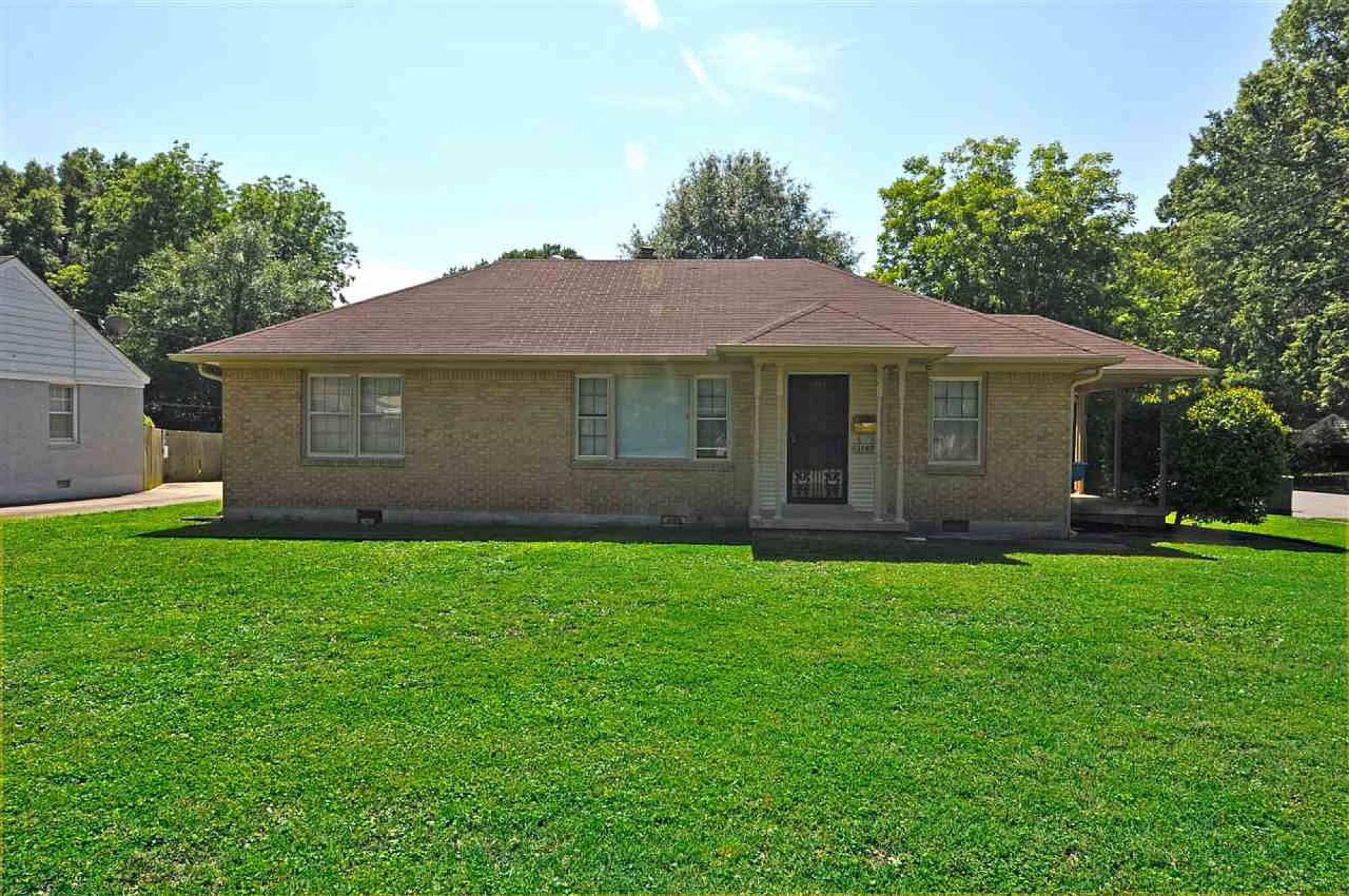 1149 Colonial Rd Memphis TN 38117