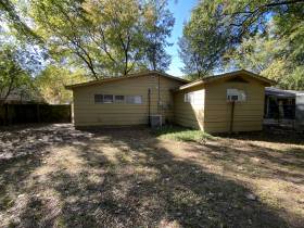 1322 Marcia Rd - for rent 38117