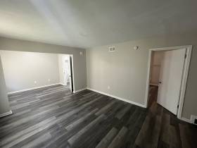 1343 Dove St - for rent 38127
