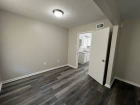 1343 Dove St - for rent 38127