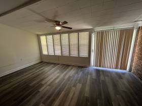 1343 Dove St - for rent 38127