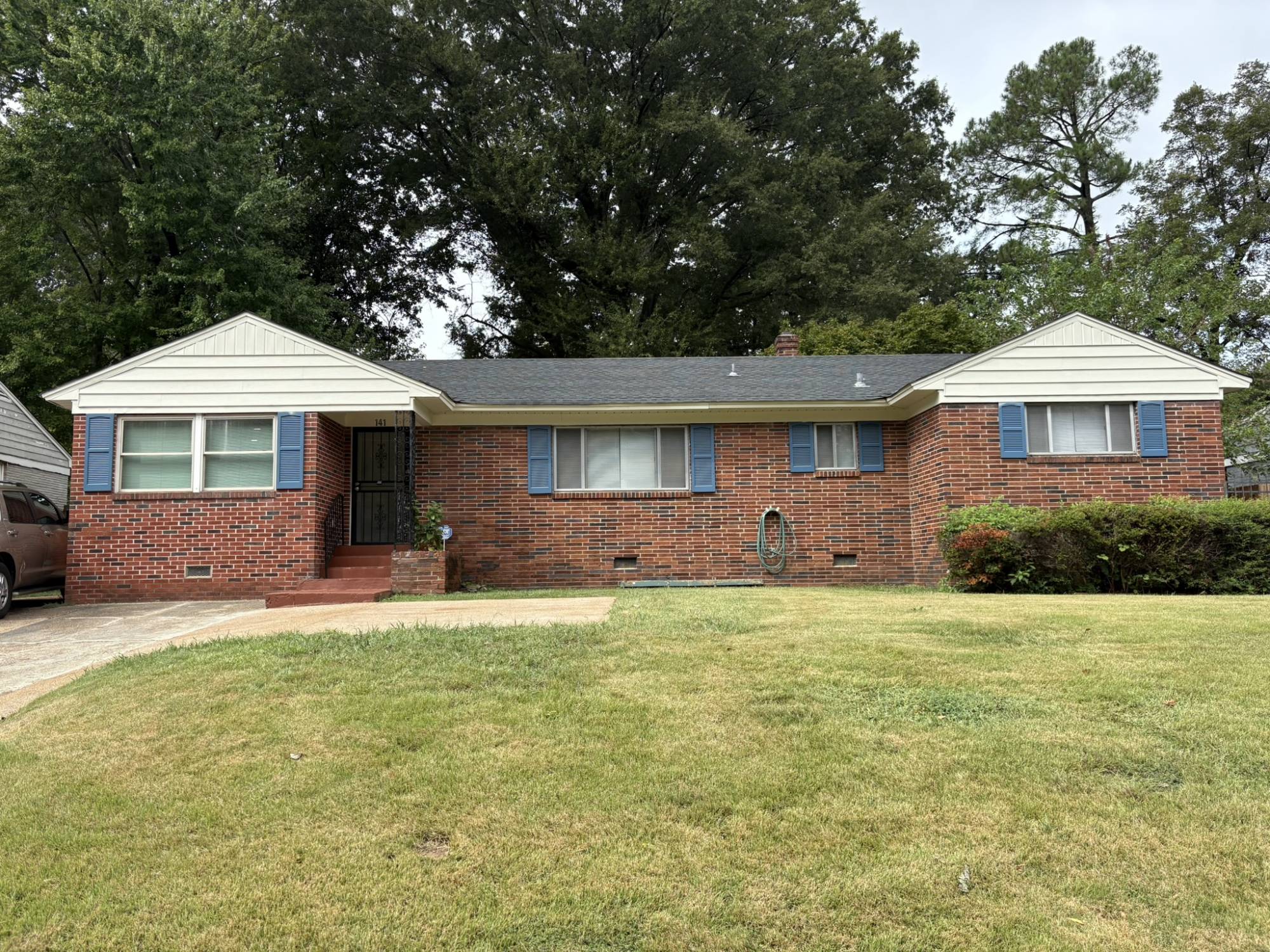141 N White Station Rd Memphis TN 38117