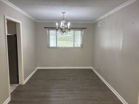 141 N White Station Rd - for rent 38117