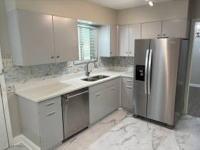 141 N White Station Rd - for rent 38117