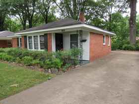 Front Exterior & Driveway