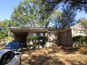1588 Hutson Road - for rent 38116
