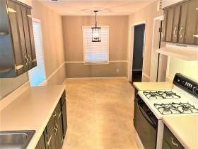 1623 Delmont Rd - for rent 38117