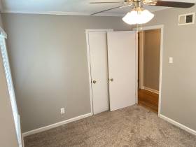 1623 Delmont Rd - for rent 38117
