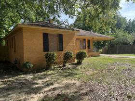 1848 Woodburn Dr - for rent 38127