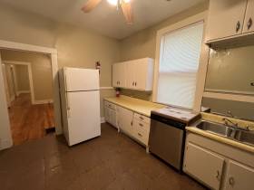 2187 Court Ave No 102 - for rent 38104