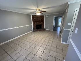 2235 Oldfield Dr - for rent 38134