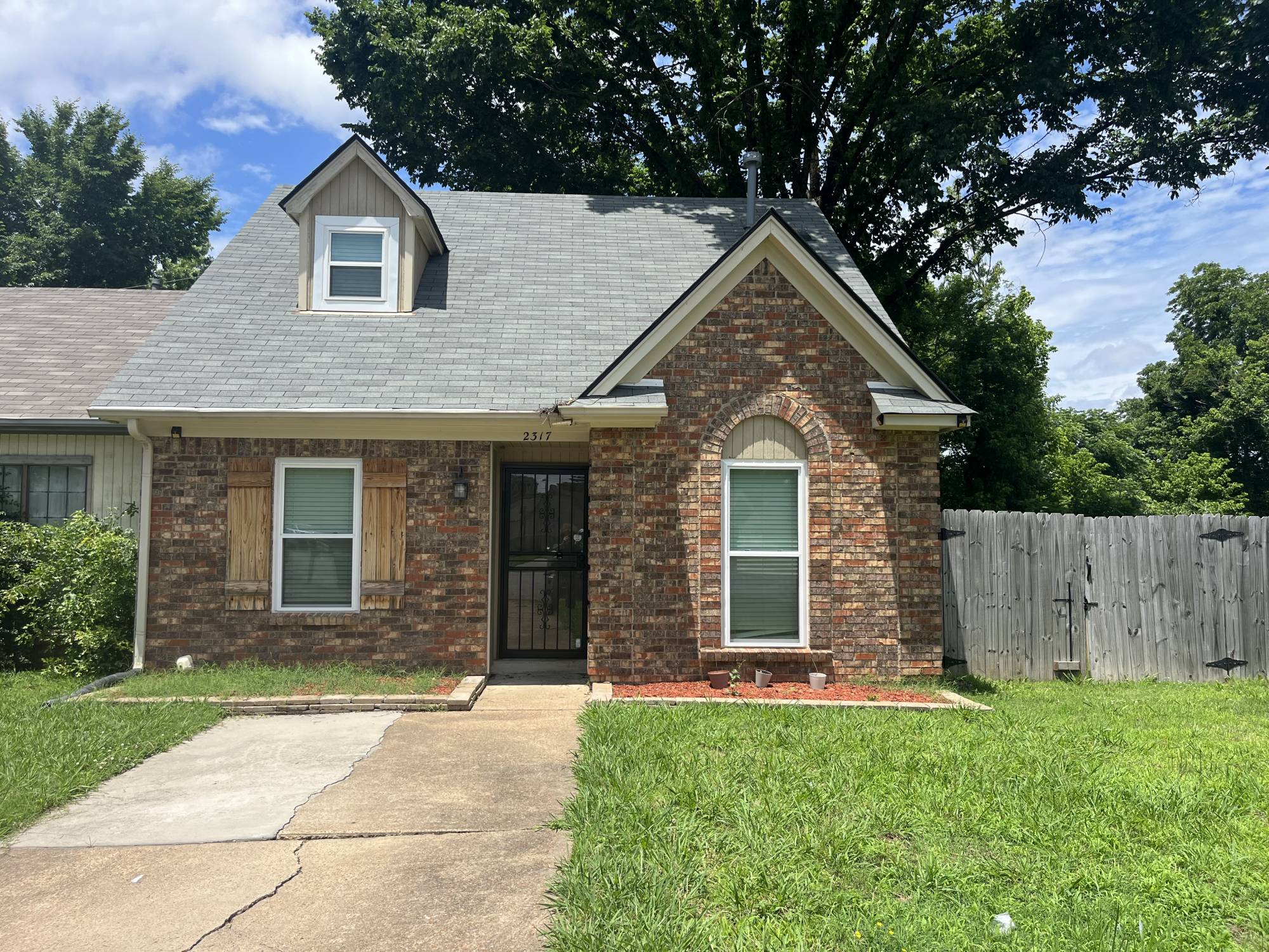 2317 Belin Dr Memphis TN 38133