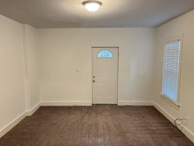 2360 Forest Ave #1 - for rent 38112