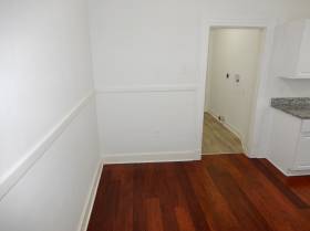 2360 Forest Ave #4 - for rent 38112
