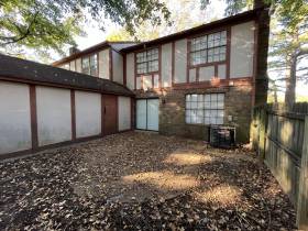 2882 S Mendenhall Rd - for rent 38115