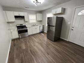 3026 Johnson Ave - for rent 38112