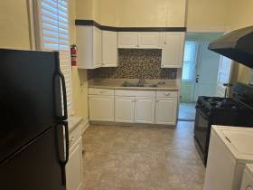 32 N Cooper St - for rent 38104