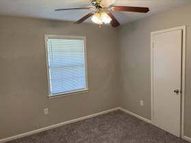 3437 Ridgemont Rd - for rent 38128